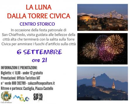 La luna dalla Torre Civica